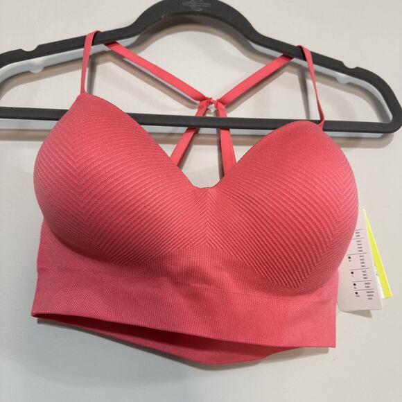 NWT All In Motion Padded Sports Bra Light Red Size M - Picture 7 of 10
